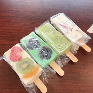 four pops