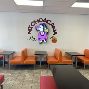 3/12/22 (sat): Huge Interior