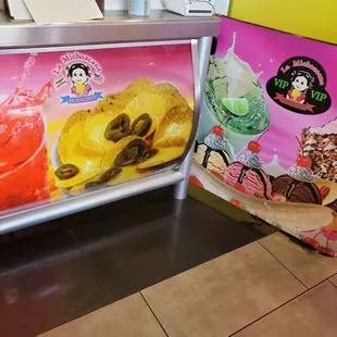 They have natural juices and lemonade in addition to nachos