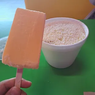 Paleta piña colada and esquites