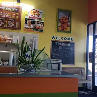 Clean,  personable and courteous!!