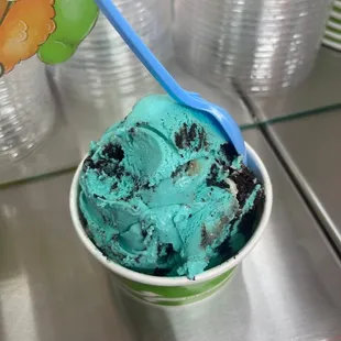 Cookie monster Ice Cream