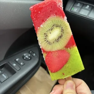 Strawberry kiwi fruit bar