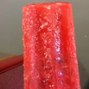 Strawberry ice paleta