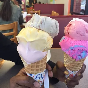Big scoops, great flavors, wonderful customer service!
