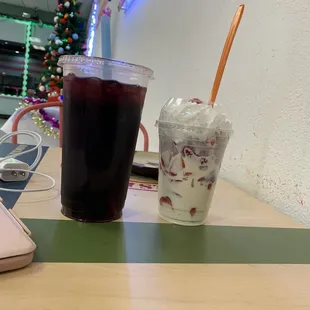 Fresas con Crema Agua Fresca
