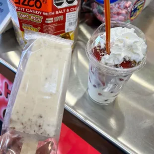 Walnut popsicle and Fresca con creama