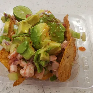 Ceviche de Camaron con Tostitos