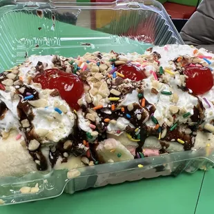 Choose 3 Banana split, almond, strawberry, and pistachio with all the fixins.