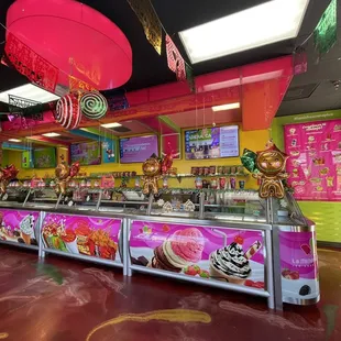 Inside view of La Michoacán&apos;s Plus