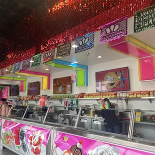 Their preparation station. Lots of chip options with plenty of toppings to choose from!