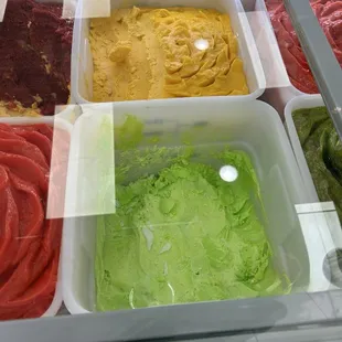 Lemon ice cream was too hard to even scoop. Horrible quality.