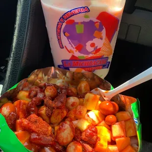 Delicious Agua Fresca  De frutas  Y tostilocos sin pepino