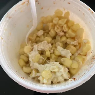 No mayonnaise.  That&apos;s what&apos;s not in the photo. Who orders esquites without mayo!