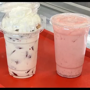 Strawberry &amp; cream / strawberry juice / water