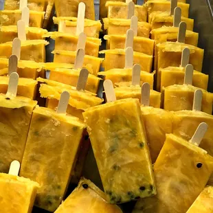 Passion fruit paletas