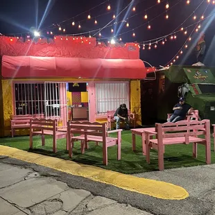 Comfy cozy to visit