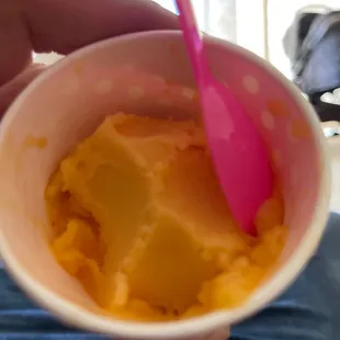 Mango ice cream