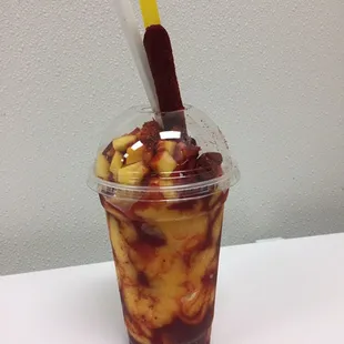 Mangonada with mango ice cream, mangonada preparada al gusto