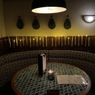 sushi and sashimi, interior