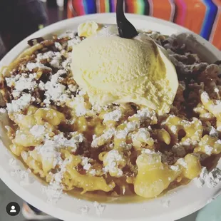 Funnel cakes  from their IG page.