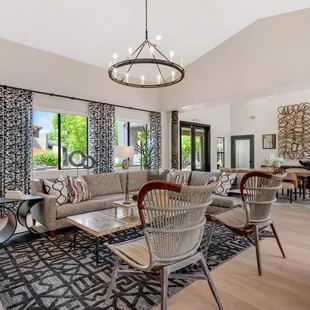 La Mirage Apartment Homes