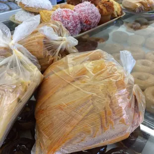 Tamales. Pan Dulce. Score!