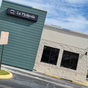 La Molienda Latin Café
