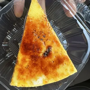 Ube cheesecake crème Brûlée