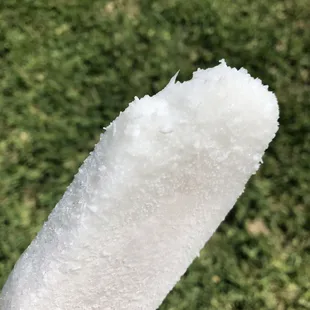 coconut paleta (water based)