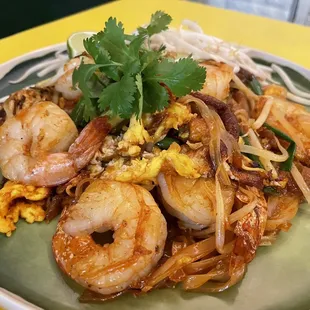 Pad Thai with shrimp