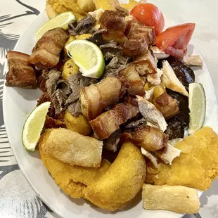 Picada Colombiana (pictured), and it was a mouthwatering feast