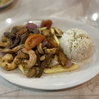 Trio Saltado