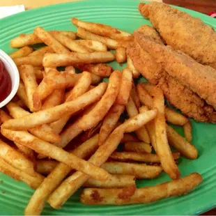 Kids Chicken Strip Meal