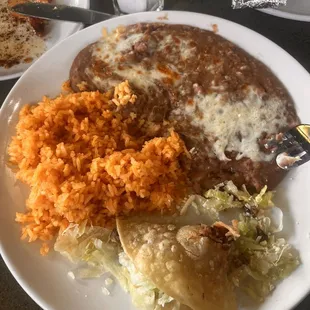 Taco plate lunch special