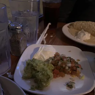 Spread for the molcajete