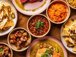 Capo's Restaurant & Speakeasy