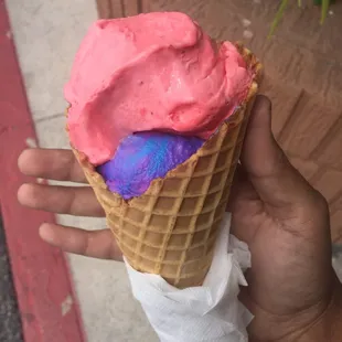 This place was really amazing and for the price! Ill for sure be coming back here! Wow!