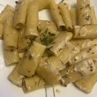 Rigatoni Ripieni Cacio e Pepe