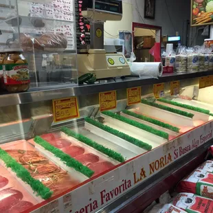 Cooling Case for Meat