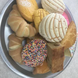 Mexican sweet  bread.  Bolillo Cookies