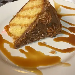 Caramel cake