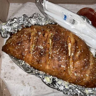 Cheese calzone (small)