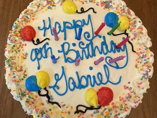 Periwinkle's Bakery on Broadway