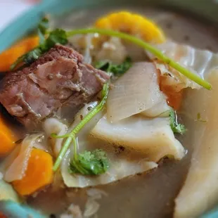 Caldo de res