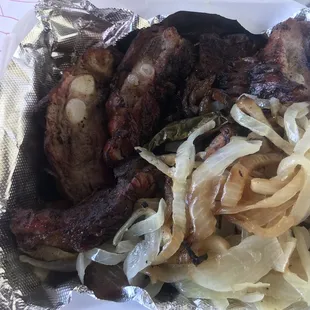 The bbq ribs with grilled onions