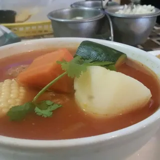 Caldo De Albondigas