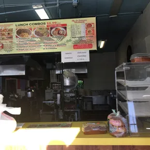 sushi and sashimi, interior