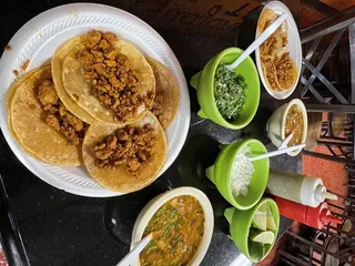 Guajardo's Tacos Al Pastor