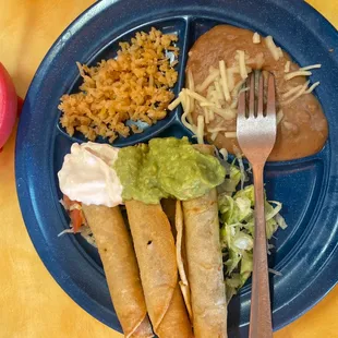 a plate of mexican food